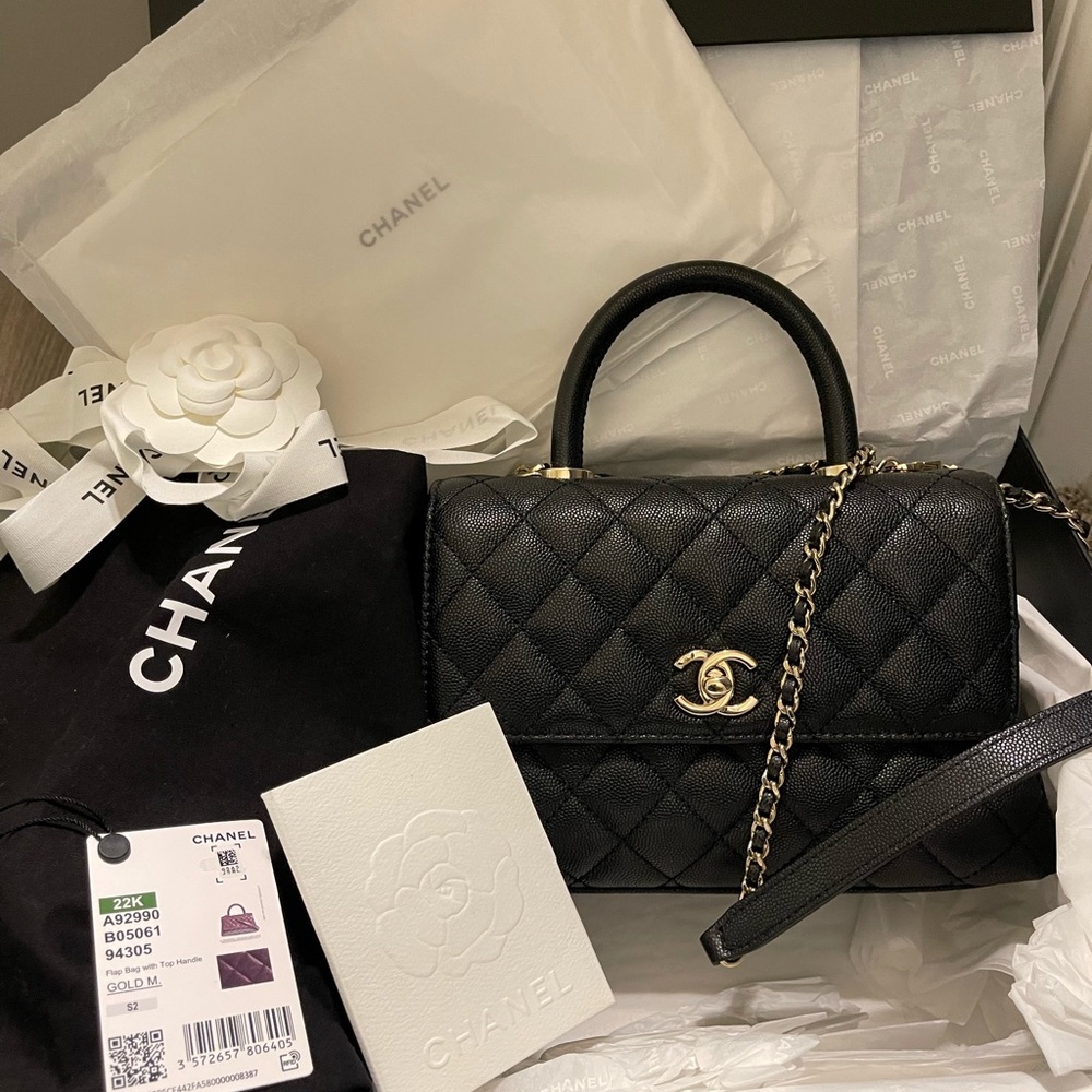 CHANEL Flap Bag with Top Handle (small)